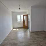 Titan, Postavarul intersectie B-ul 1 Decembrie 1918, stradal, vedere spate